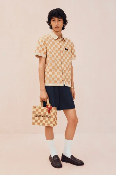 Look 23